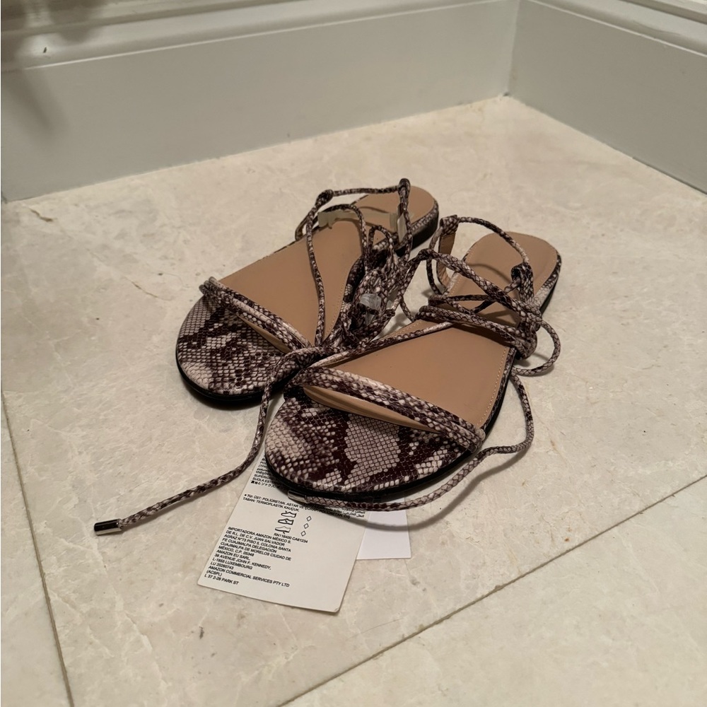 The Drop Snake Flat Sandals